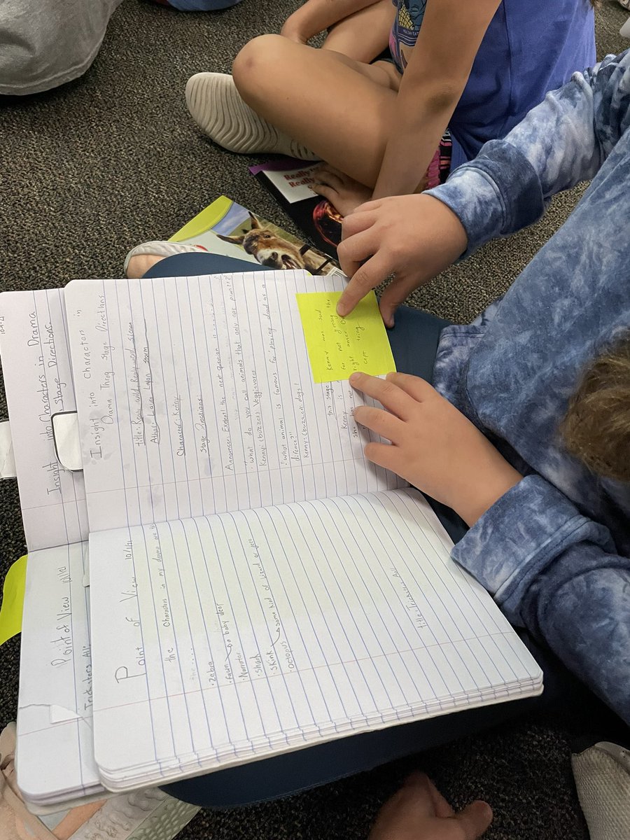 mrs_rsutton's tweet photo. Using stage directions to gain insight about characters in Drama!  Students enjoyed sharing their thinking! https://t.co/C3xSV7ftUY