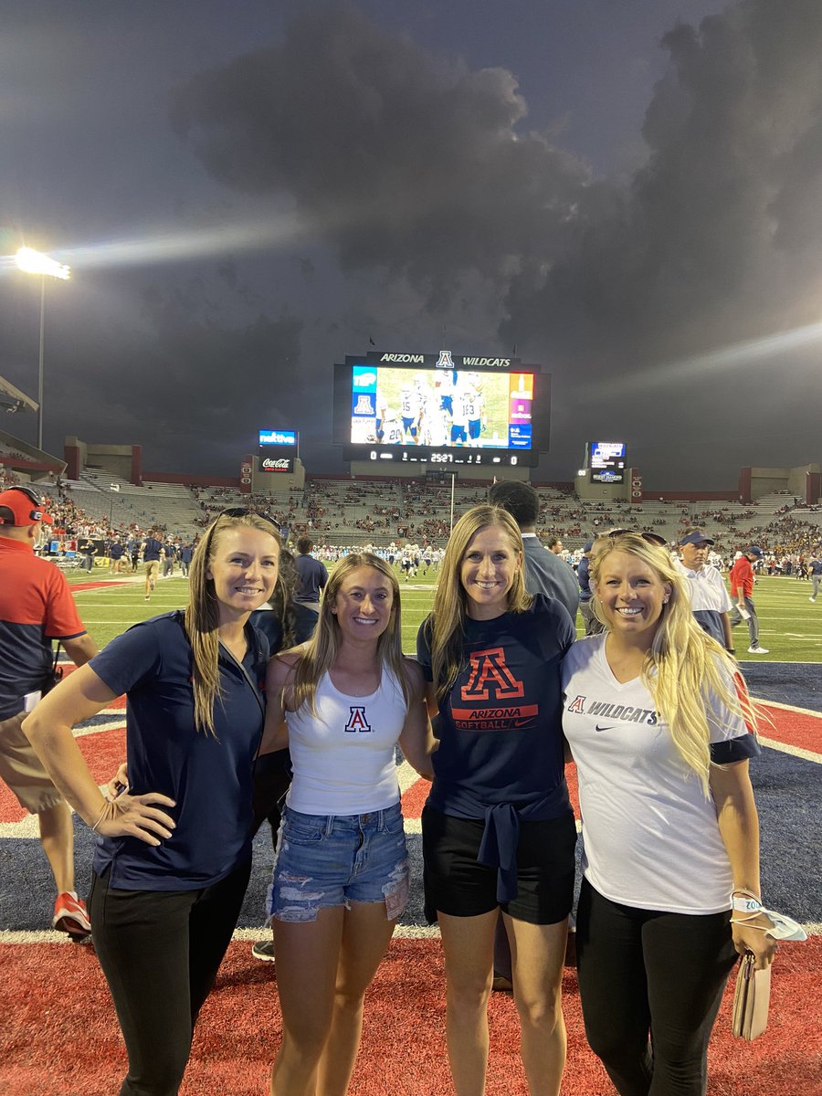 Ryan Maddox (@ryanmaddoxx) on Twitter photo Iโm so down for the Lowe era!!! Itโs a dream come true to announce that I have committed to play for <a href="/ArizonaSoftball/">Arizona Softball</a>. Thank you to my coaches and trainers who have helped me achieve this dream!๐ปโฌ๏ธ Iโm so down for the Lowe era!!! Itโs a dream come true to announce that I have committed to play for <a href="/ArizonaSoftball/">Arizona Softball</a>. Thank you to my coaches and trainers who have helped me achieve this dream!๐ปโฌ๏ธ