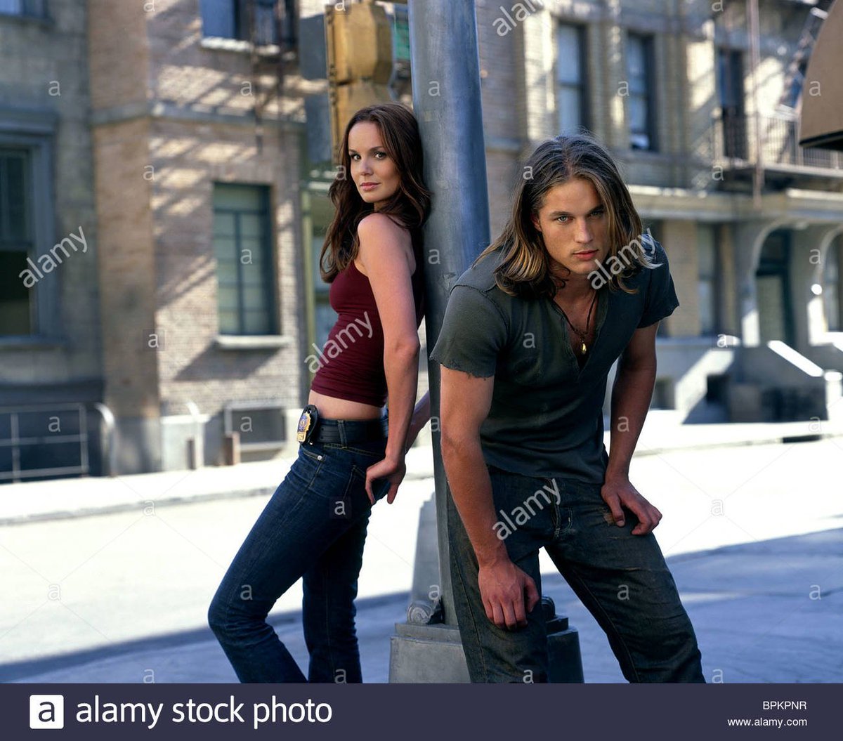 k50cullen's tweet photo. In 2003 and 18 Years Ago, #Tarzan premiered on The WB on this day RT and Like if you remember this show
(@Travis_Fimmel, @MiguelANunezJr, @SarahWCallies, @itsmeleighton, @RealLucyLawless, @therealKripke, @PKSimonds, @DavidNutter, #MitchPileggi, #DavidGerber, #LauraZiskin, https://t.co/xAoOlIePvB