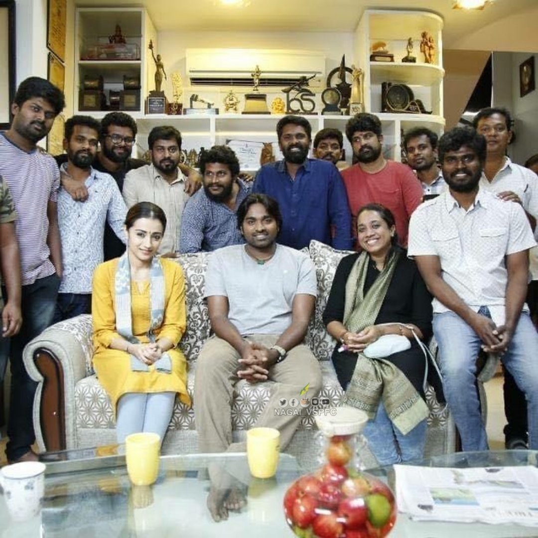 FA6Na8EVQAgtsKl?format=jpg&name=medium