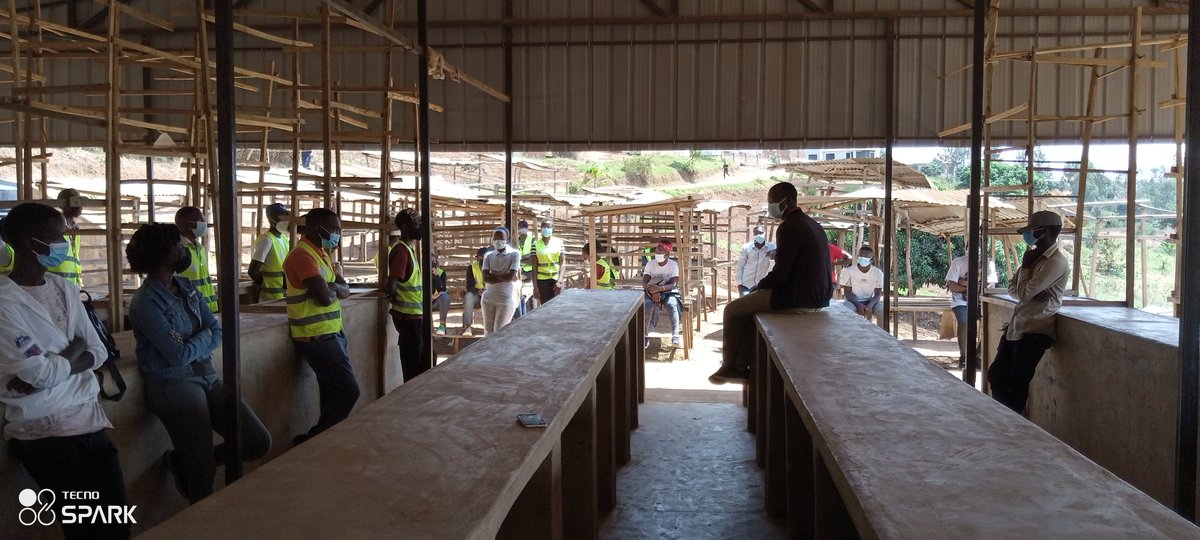 pascopacy's tweet photo. @KRyvcp Kumunsi coordinator youth volunteer mu murenge WA KANOMBE yakoranye inama nabavolunteers bakorera mu Kagali ka karama na busanza bareberahamwe ibikorwa bizakorwa muruku kwezi kwahariwe ukwezi kubukorerabushake https://t.co/86gwZC7HVg