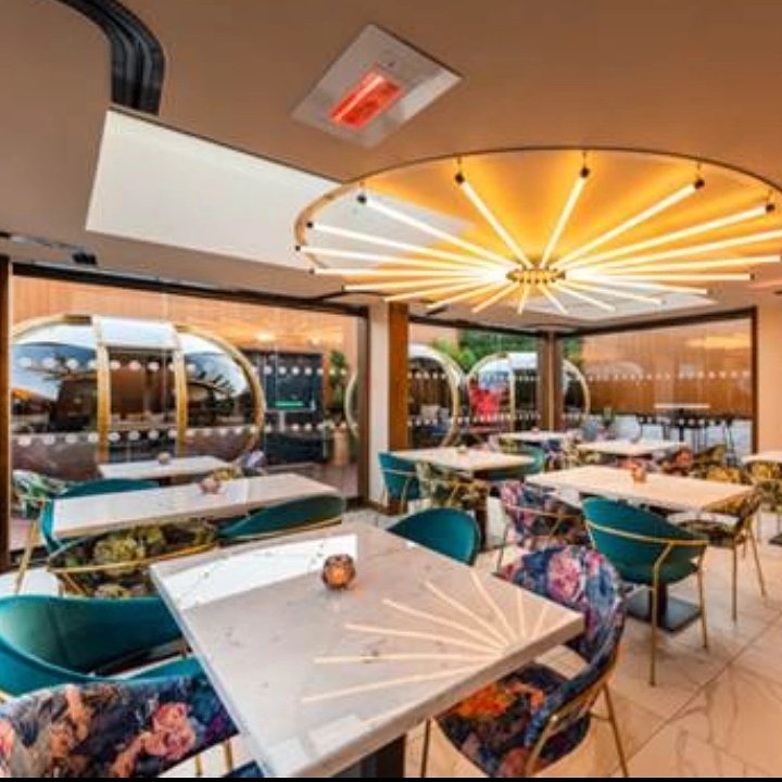 Come and join us at 'The Secret Garden' 🦋 @skybythewater_rwb, #Solihull for #drinks and #nibbles on Tues 19th Oct 4-7pm. We have been given #exclusive use of the 'Secret Garden' for the launch of our #WestMidlands
Events. Details can be found at: propertyandconstructionpartnership.com🦋🌺