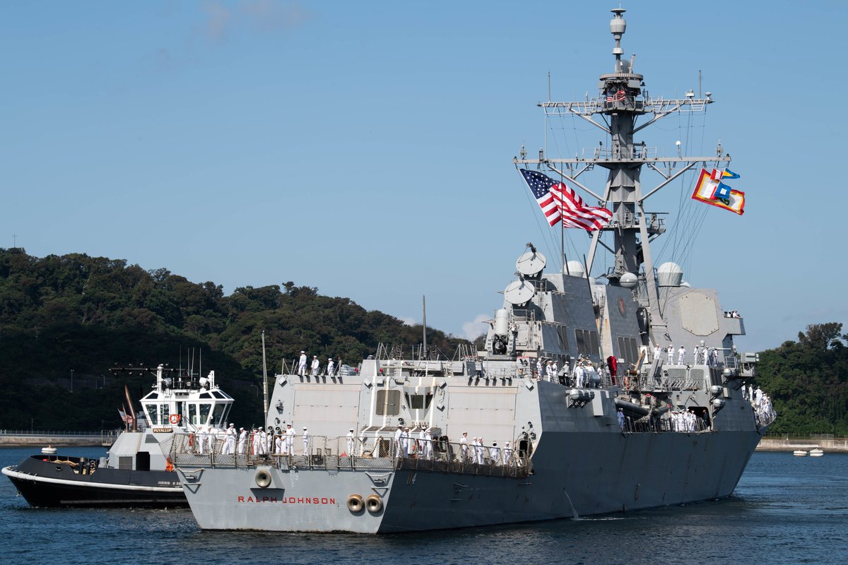 CavasShips's tweet photo. #Destroyer USS RALPH JOHNSON DDG114 arrived at Yokosuka 4 Oct to join the US #Navy's Forward-Deployed Naval Forces-Japan. Part of a wide-ranging swapout of #FDNF-J ships, she'd been based at Everett WA since 2018 https://t.co/72dkkjIhjT https://t.co/3W0eqDksXm