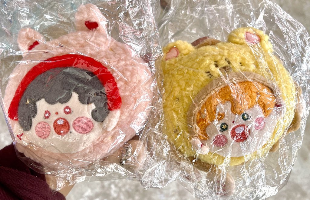 THJ_0319's tweet image. มาค้าบบ แจกเซ็ทphotobookป๋อจ้าน 2 set พวงกุญแจตุ๊กตาป๋อจ้าน 5 คู่

รีอย่างเดียว สุ่มจากรี 2ทุ่มค้าบบบ