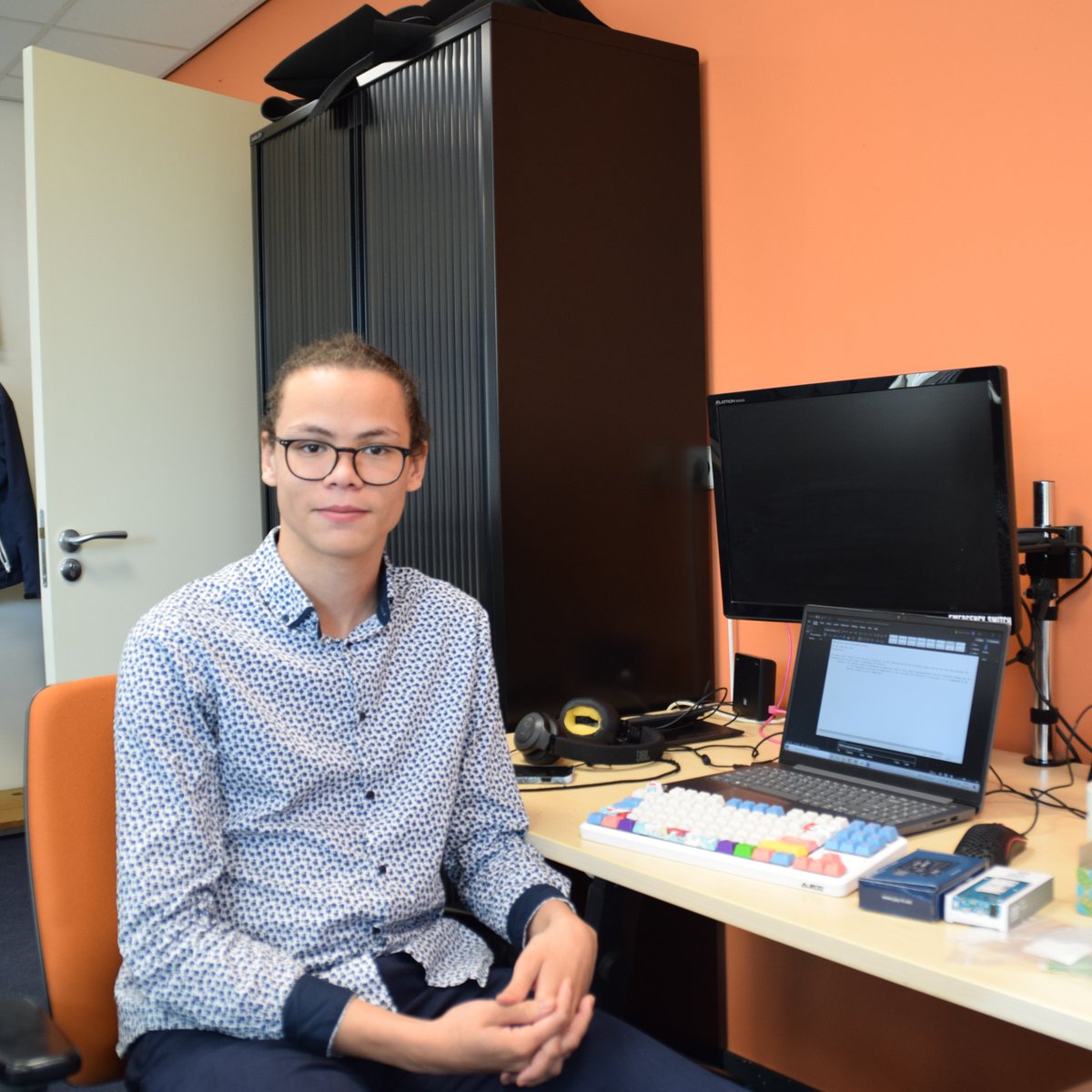 Sinds deze week mogen wij Jingxi verwelkomen bij IIME. Jingxi zal zich tijdens zijn stageperiode focussen op het realiseren van een kantelmechanisme voor de motor van de Autonomous Aquatic Drone van <a href="/QconceptsNL/">Qconcepts</a>.

Veel succes Jingxy! 😁👍