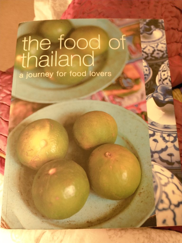 Little_RedHen_'s tweet photo. I had to nip in to #Newbury yesterday &amp; picked up this excellent book from a charity shop I trailed in to. I've found a few recipes already I'm keen to try but today is all about sorting my 2020-21 accounts 💤 @CornExchange https://t.co/CdXEsoSAmn
