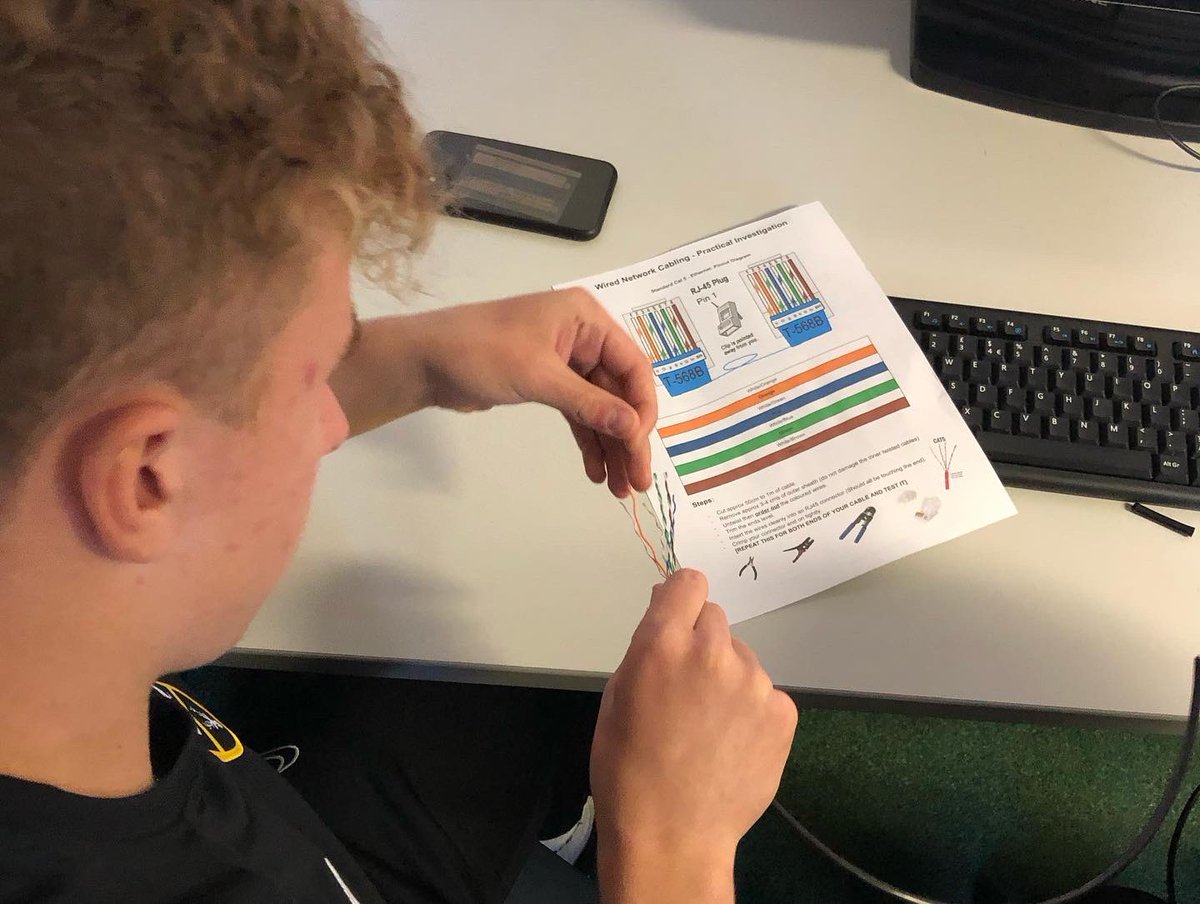 ParkViewCLS's tweet photo. Year 12 ICT students applying the skills developed on their course, to wire up Ethernet TCP/IP Network segments. 
They wired their own cable runs from scratch &amp; tested using communications technology  microelectronic fault finding.

#ICT #SixthForm #KS5 #NetworkingCareers https://t.co/ICRFJUoWqj