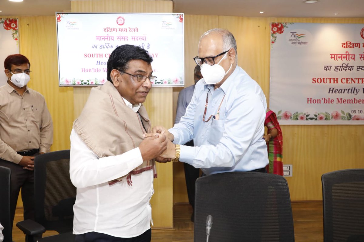 Shri Gajanan Mallya, General Manager, SCR welcomes &amp; honor Shri Nama Nageswar Rao, Hon'ble Member of Parliament, Khammam, #Telangana during meeting with Hon'ble MP's at SCR Hqrs, Rail Niliyam, Secunderabad today <a href="/MPnama/">Nama Nageswara Rao</a> <a href="/RailMinIndia/">Ministry of Railways</a> <a href="/drmsecunderabad/">DRM Secunderabad</a> <a href="/drmhyb/">Hyderabad Division</a>