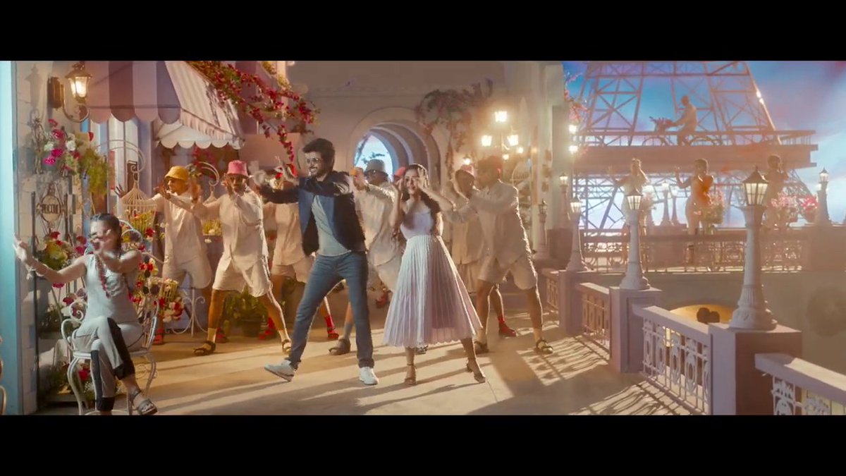 LoshaanSkfc's tweet image. Tharamana Song #ChellamaGlimpse 
@Siva_Kartikeyan And @priyankaamohan dance superb

#Doctor 
#DOCTORFromOct9