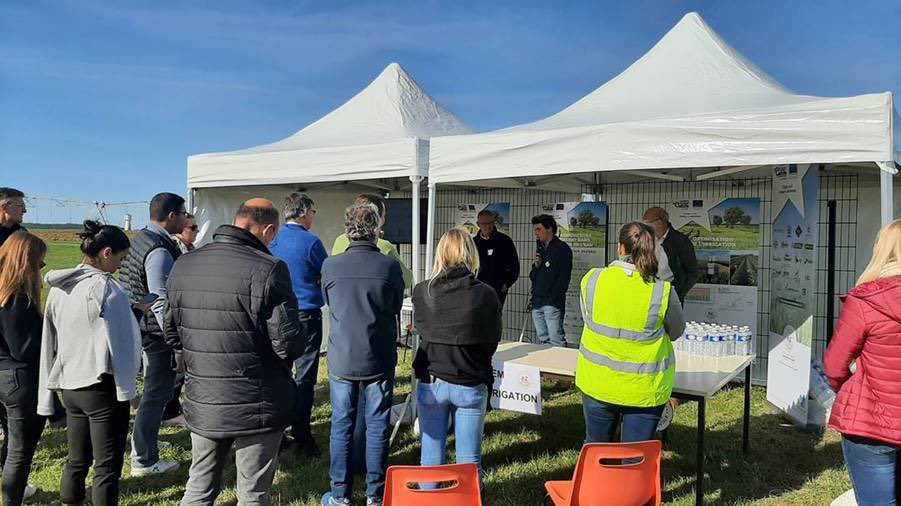 Un bilan partagé par l’ensemble des producteurs : la démarche de progrès continue sur leur exploitation, en réflexion et partage d'idées permanentes, toutes générations confondues. 🌍 
 
👉 Envie de réfléchir à la certification HVE ? Contactez votre référent Axéréal. 👱‍♀️👨🏻