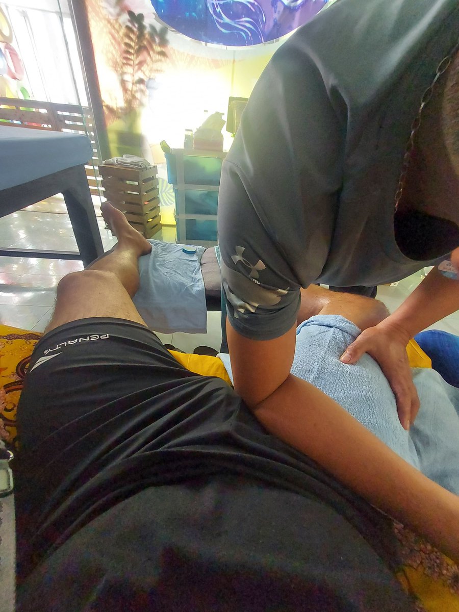 mmnn69th's tweet photo. ต้องถึงมือหมอ https://t.co/GWXkeqObgq