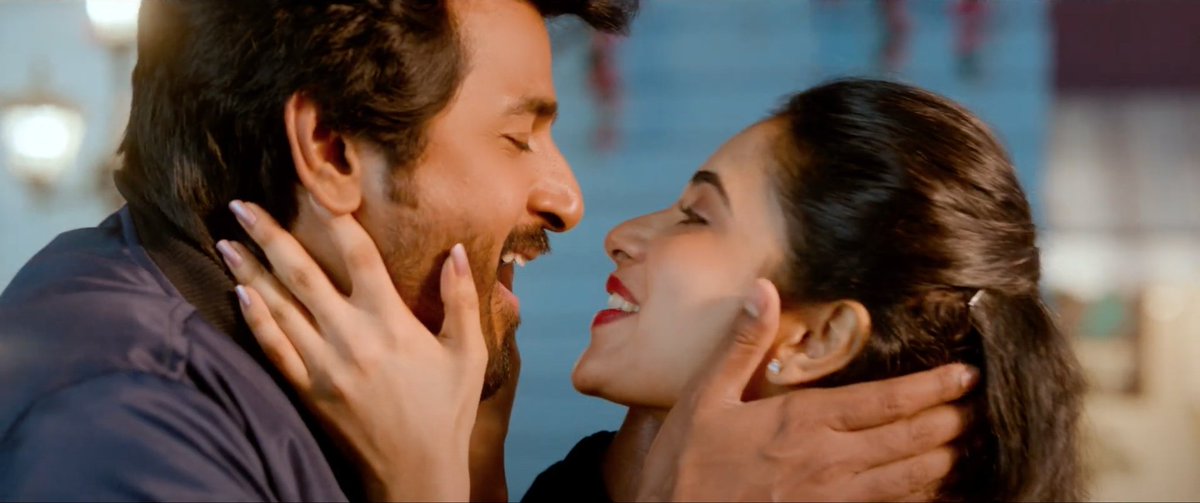 Kannanvfc13's tweet image. #ChellammaGlimpse 😘😘

#Master #Beast @actorvijay