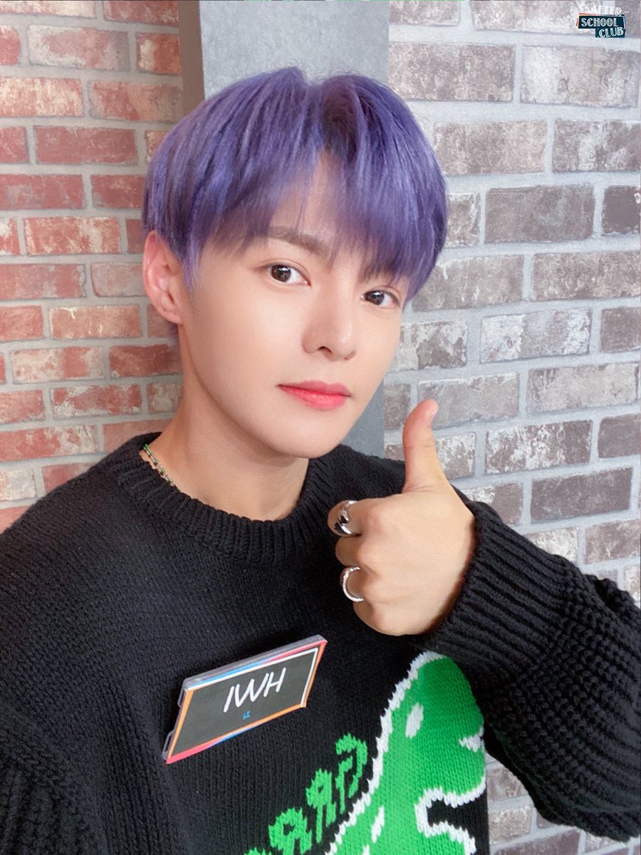 arirang_ASC's tweet image. [Ciipher]
⠀
싸이퍼 너를 사랑한다고 -♡
에엣씨 패밀리 두 눈에 콩깍지를 씌우고 간 Ciipher와 함께한 오늘 🥳 파이팅 넘치는 멤버들 덕분에 오늘도 넘치도록 행복했어요! 이제부터 시작인 #콩깍지 활동도 잘하길 바라고 우리는 다음 컴백 때 또 만나요 💖
⠀
#CIIPHER_ASC #Ciipher @RAIN_Ciipher