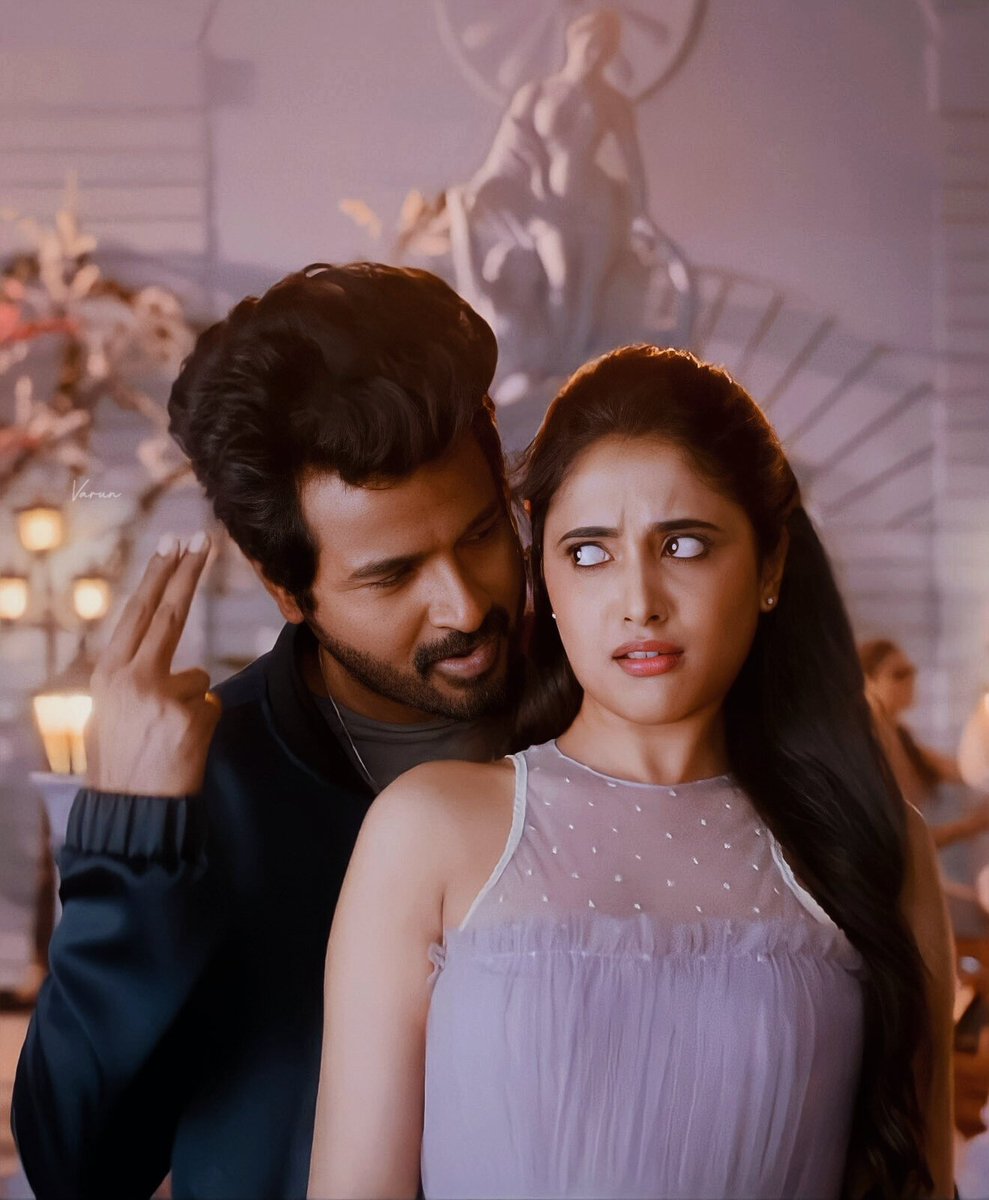 ItzVarun_____'s tweet image. Chellamma ❤️

#ChellammaGlimpse #DOCTOR