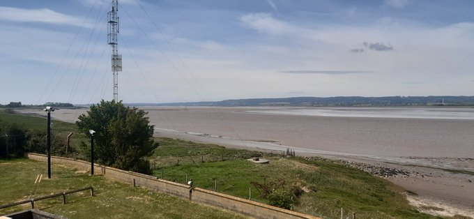 GSTPBerkeley's tweet photo. @DrBenEvans @SUEngineering Beautiful!......although 20secs after a meeting @sgs_college at Berkeley your colleagues at @ActiveBuildingC can be eating lunch somewhere like this....๐ค#equallyblessed https://t.co/6CfJxKUb3P