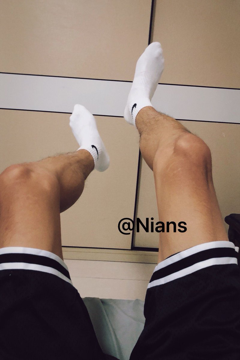 Niansan2's tweet photo. 夏天过完
变成了黑皮😯 https://t.co/5P6vGbNPC8