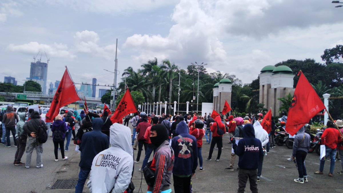AlfiansyahPay's tweet photo. #BoikotEsKrimAice 
#BoikotAice 
Masih berlanjut✊ https://t.co/AjQeXw2dVr