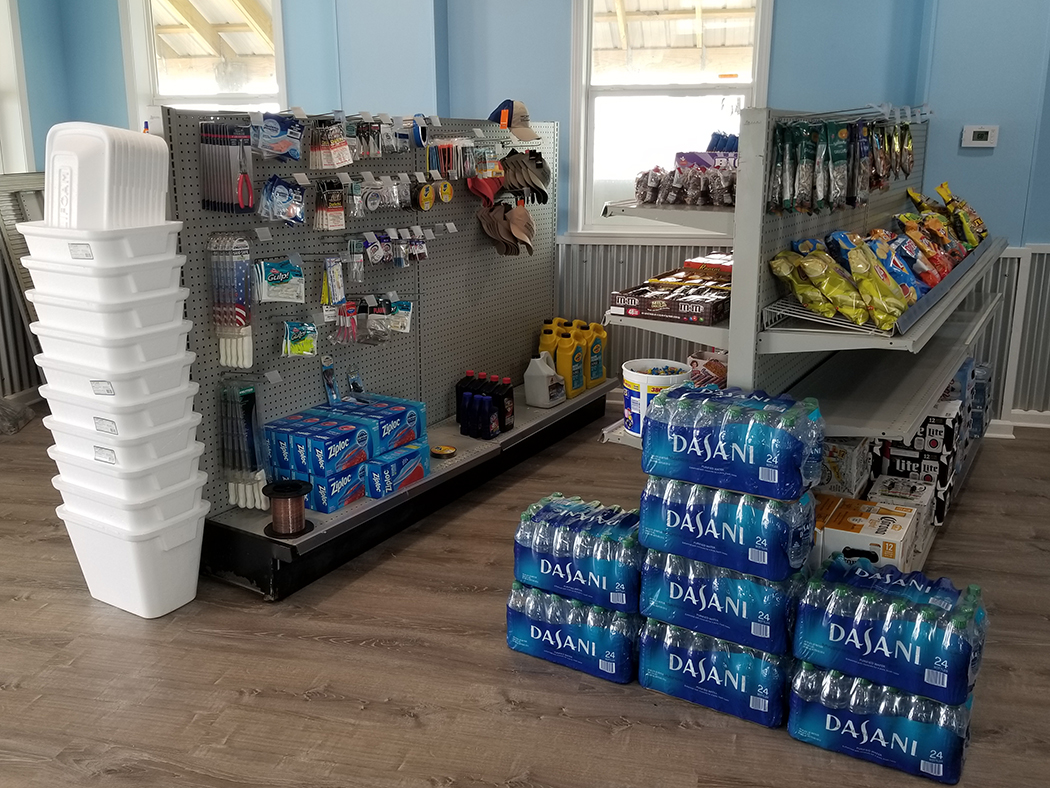 VisitALBeaches's tweet photo. RT @ReelSurprise: Our #DockStore is open daily. Fuel, drinks, snacks and accessories. Fall Hours: Sun thru Thurs 7 am to 3 pm; Frid and Sat 7 am to 5 pm. If you need assistance outside of these hours, please call 251-747-4169. Stop by before you head out! https://t.co/RHZTbjSKwr
