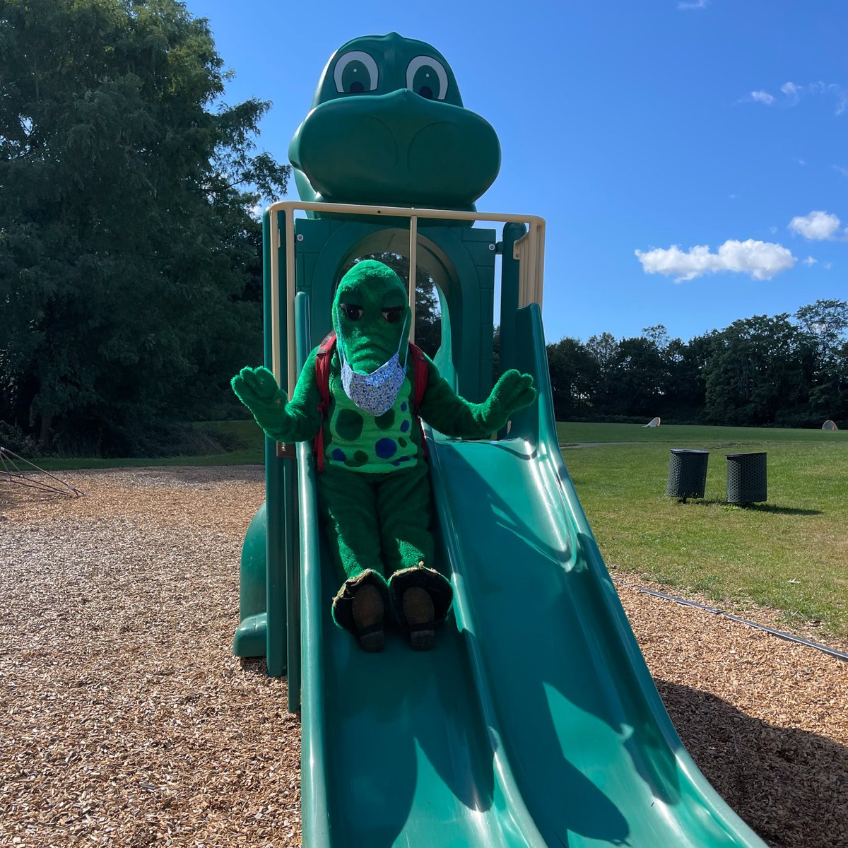 GPSDistrict's tweet photo. Recess at Glenville is awesome. The slide is my favorite part of the playground. #SnappyTakeOver
@GlenvilleSchool https://t.co/uBNFM05uA5