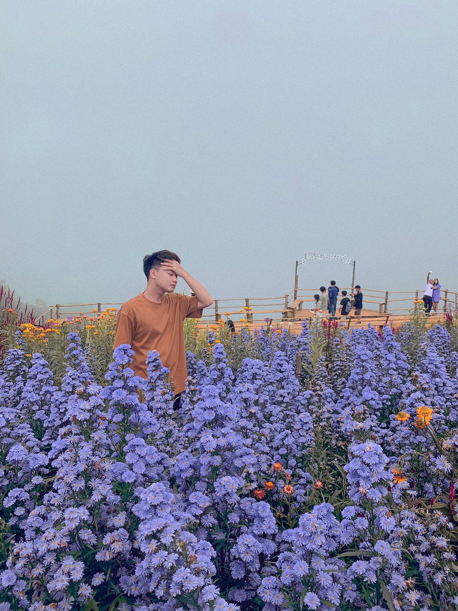 taneeeeeelll's tweet photo. I’m in Mon Cham ❤️ https://t.co/2WMQeDkw7z