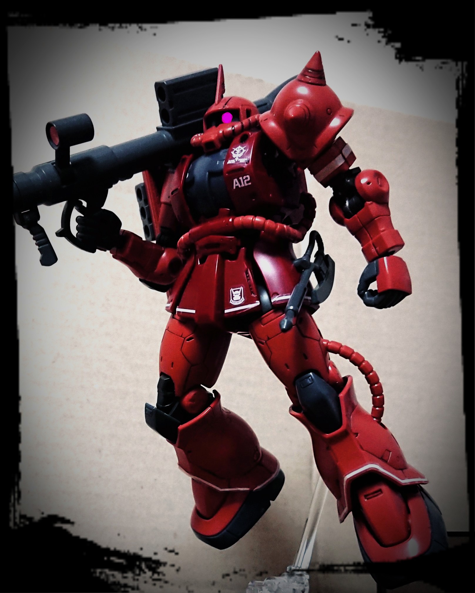 タキオン ガンプラ シャア専用ザク ガンプラ好きと繋がりたい ガンプラの画像を貼るとrtされると聞いて 拡散希望 赤い彗星 シャア アズナブル かっこいいと思ったらrt 赤い彗星 T Co Ablq1y4sby Twitter