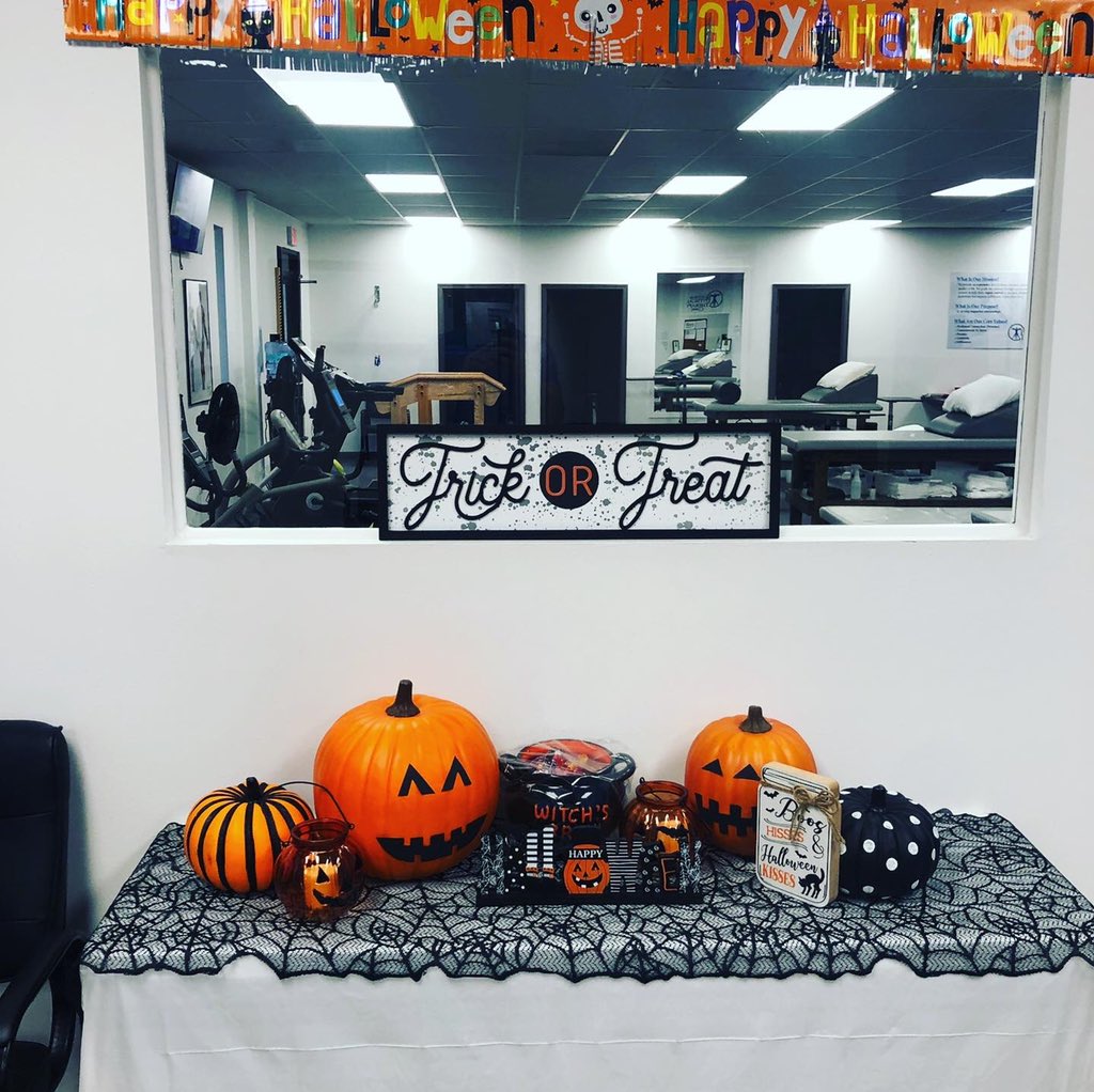 DrAdamPT18's tweet photo. Halloween is upon us at Southern Physical Therapy Clinic!!

What are you doing this month to make it special?

Be Blessed https://t.co/roF9KCpxwI