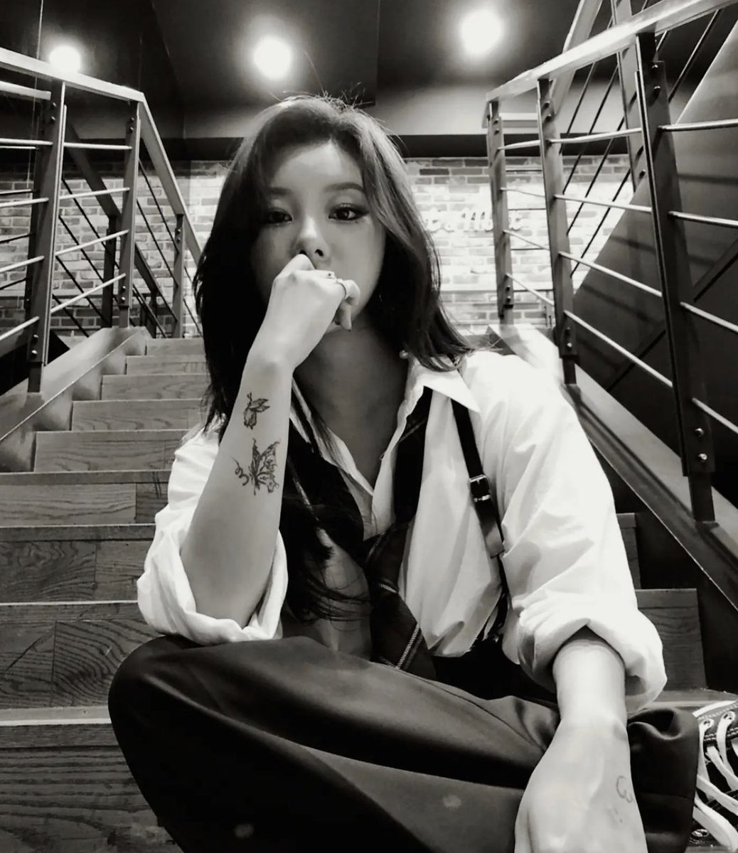byulmily's tweet photo. https://t.co/Y2L3vHoKMW