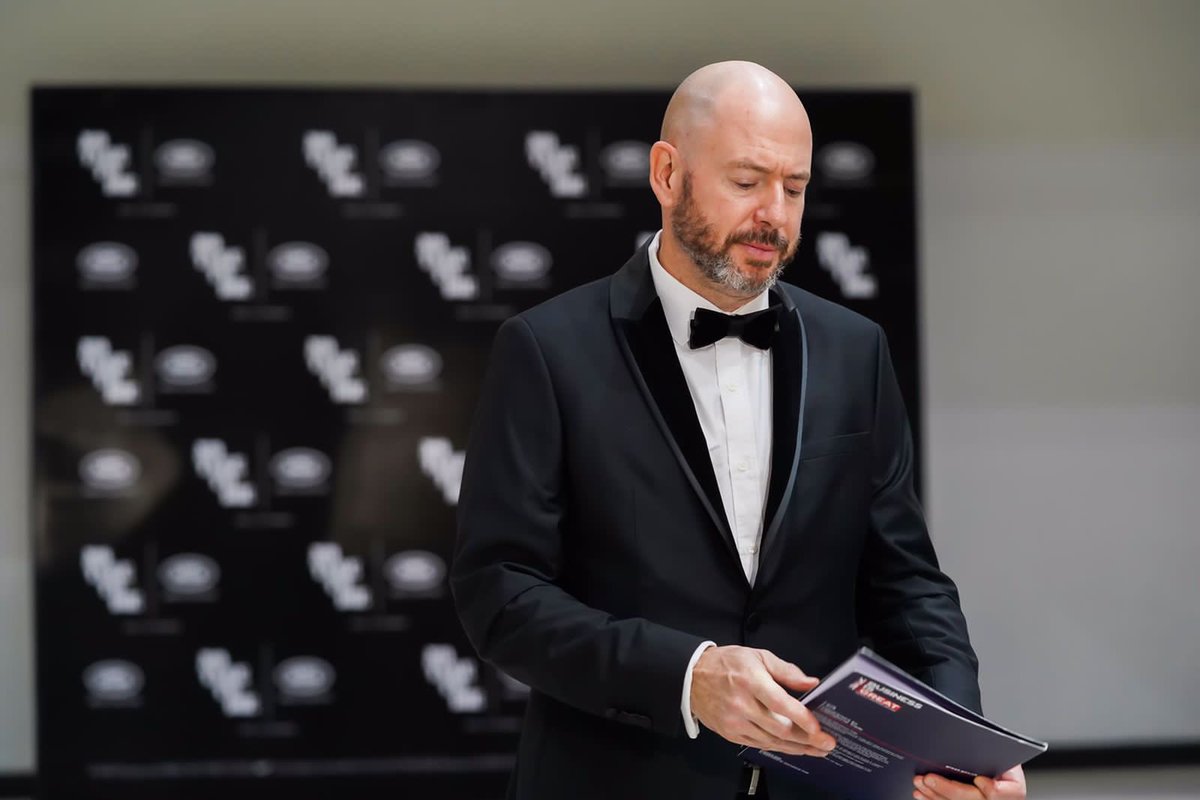 ukinerbil's tweet photo. BOND IS BACK #NoTimeToDie 

What a #GREAT evening celebrating the best of British cinema 🍿

Thank you to our friends and colleagues who joined us. And if you couldn’t make it this time, our CG @DavidHuntFCDO is already planning the next event 💥 ��� 🎈 https://t.co/mJVDZ0Yrkm