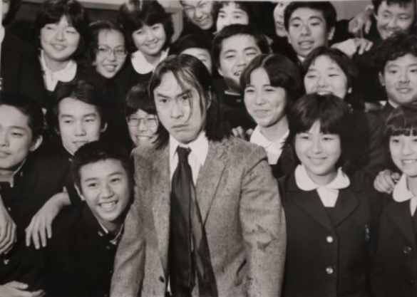 ちょっと一興😉】 モノクロ（番宣用）▷カラー ドラマ『3年B組金八先生