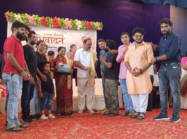 Dharmik_corals's tweet photo. Secure nature society facilitated @Nimaben_BJP for becoming the first female Speaker of Gujarat Vidhansabha. #womenempowerment #GirlsGeneration #Gujarat https://t.co/JQh1ynxeYf