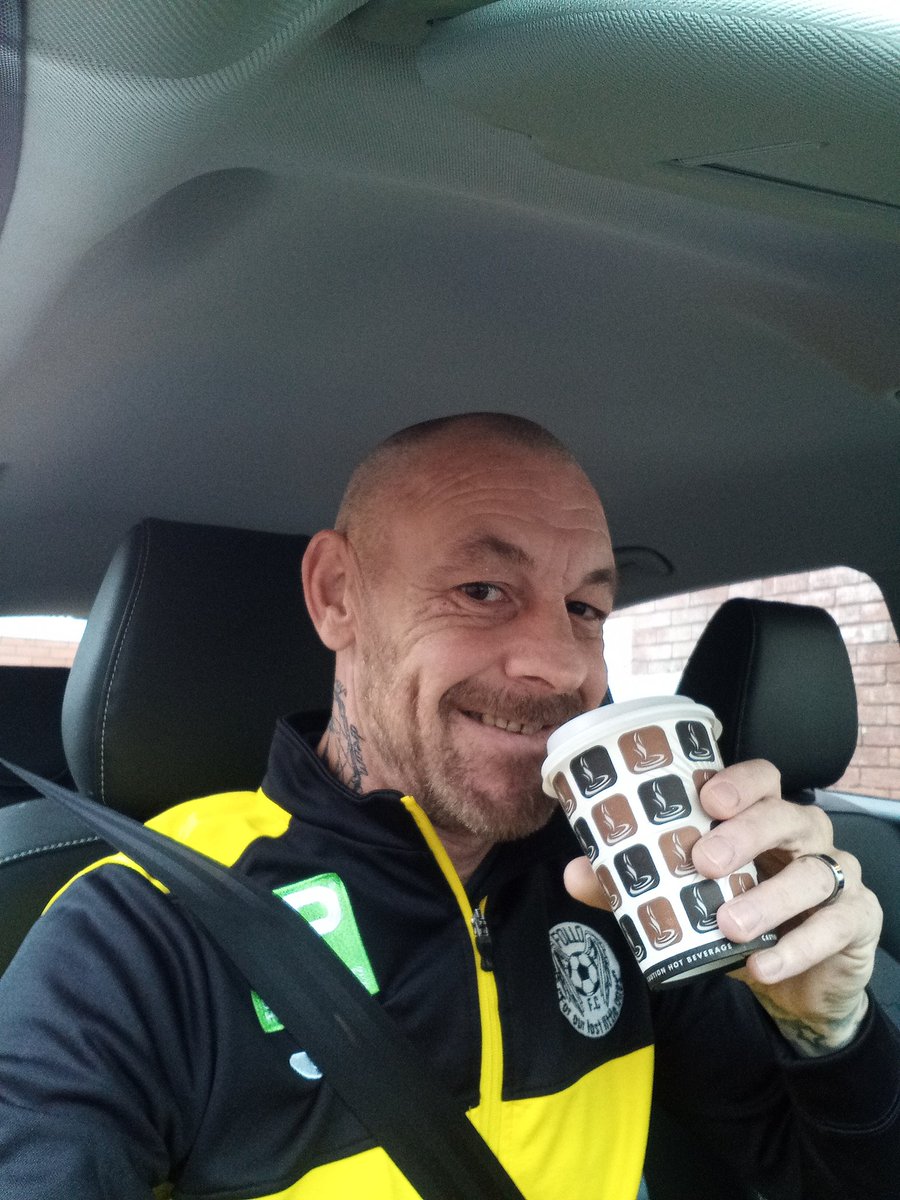Follofc_uk's tweet photo. Good morning everyone 😘
#follofc #childloss #bereavedfathers @AvroFC @MHF_Oldham @MensHealthMag @GrassrootsSP @ManUtd @ManCity https://t.co/t0mWYCPjTF