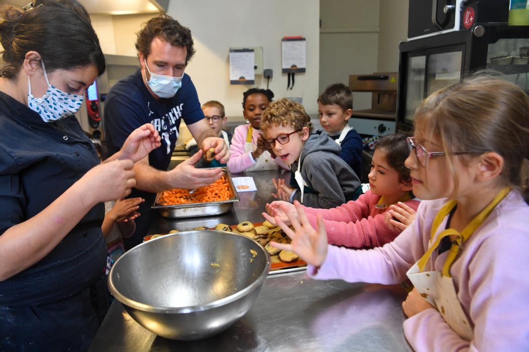 lepopulaire_fr's tweet photo. Le Béarn sera à l'honneur en #HauteVienne lors de la Semaine du goût à l'école, du 11 au 17 octobre

https://t.co/gBkMp1IPag https://t.co/DZcWyQogiS