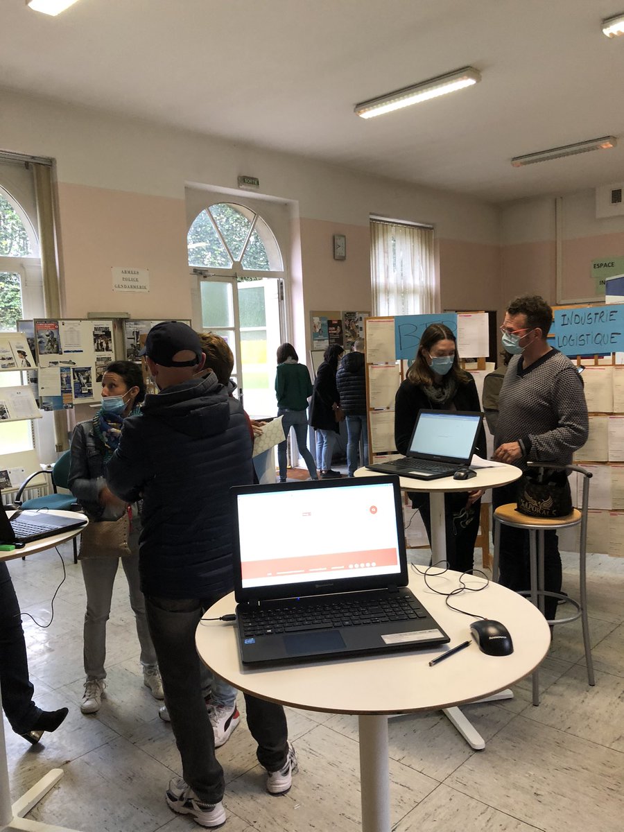 JordanM59490's tweet photo. En direct du #jobdating #saisistachanceparlalternance au CIO de #douai. Venez nombreux ! #opportunites #emploi #apprentissage 👍🏻@LaurieStrus @VerletLaetitia @DuboisFranck12 https://t.co/5cujdFuv1X