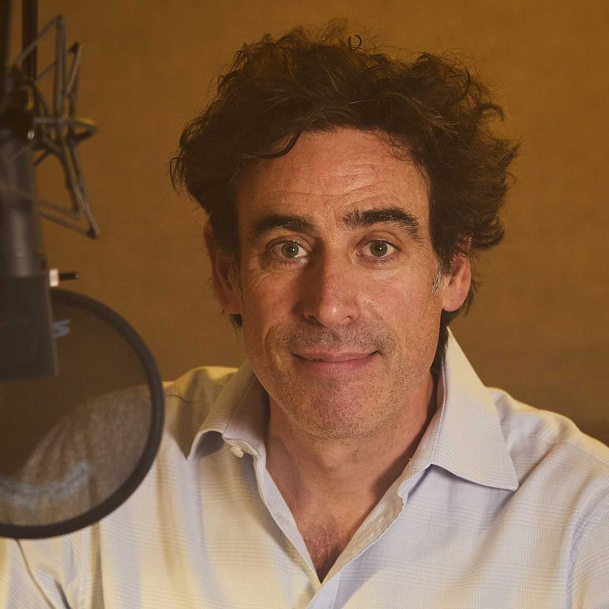 BookBrunch's tweet photo. .@StephenMangan records Dirk Gently audiobooks - Douglas Adams' classic series follows a self-styled private investigator

https://t.co/Tlk9VXeHLb (£) https://t.co/zEp1LjG7s2