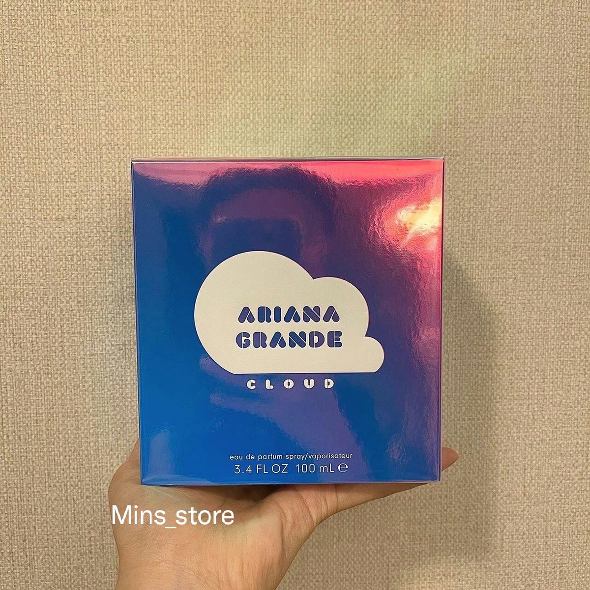 mins_store's tweet photo. พร้อมส่ง✨

Ariana grande cloud EDP 100ml.

กล่องซีลราคา 1,790฿ ส่งฟรี📮

เป็นน้ำหอมที่มีแพคเกจน่ารักสดใส หอมแนวฟลอรัลฟรุตตี้ กลิ่นฟุ้งๆเหมือนลอยเป็นเมฆอยู่กลางอากาศ เหมาะกับสาวช่างฝัน เรื่องความทนให้ 10/10 เลยค่า💗

#น้ำหอม #น้ำหอมแท้ #น้ำหอมพร้อมส่ง https://t.co/snZLCN8BlI