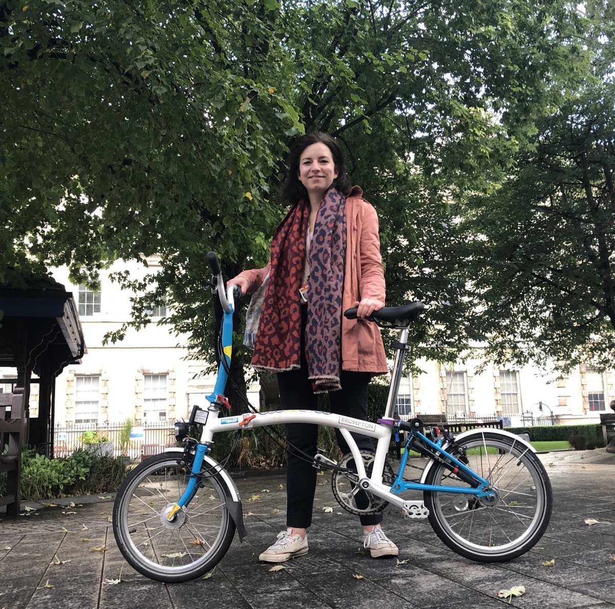 heyJK.london (@heyjklondon) on Twitter photo It’s been a while since I did one of these
Say hi to <a href="/ruthclamb/">Ruth Obrocki</a> neurology doctor at @RoyalLondonHosp
Ruth wants to make her commute easier and save time, coming in from Shooters Hill but working across @BartsHospital and <a href="/BHRUT_NHS/">BHRUT NHS 🏥</a> any tips will be gratefully received It’s been a while since I did one of these
Say hi to <a href="/ruthclamb/">Ruth Obrocki</a> neurology doctor at @RoyalLondonHosp
Ruth wants to make her commute easier and save time, coming in from Shooters Hill but working across @BartsHospital and <a href="/BHRUT_NHS/">BHRUT NHS 🏥</a> any tips will be gratefully received