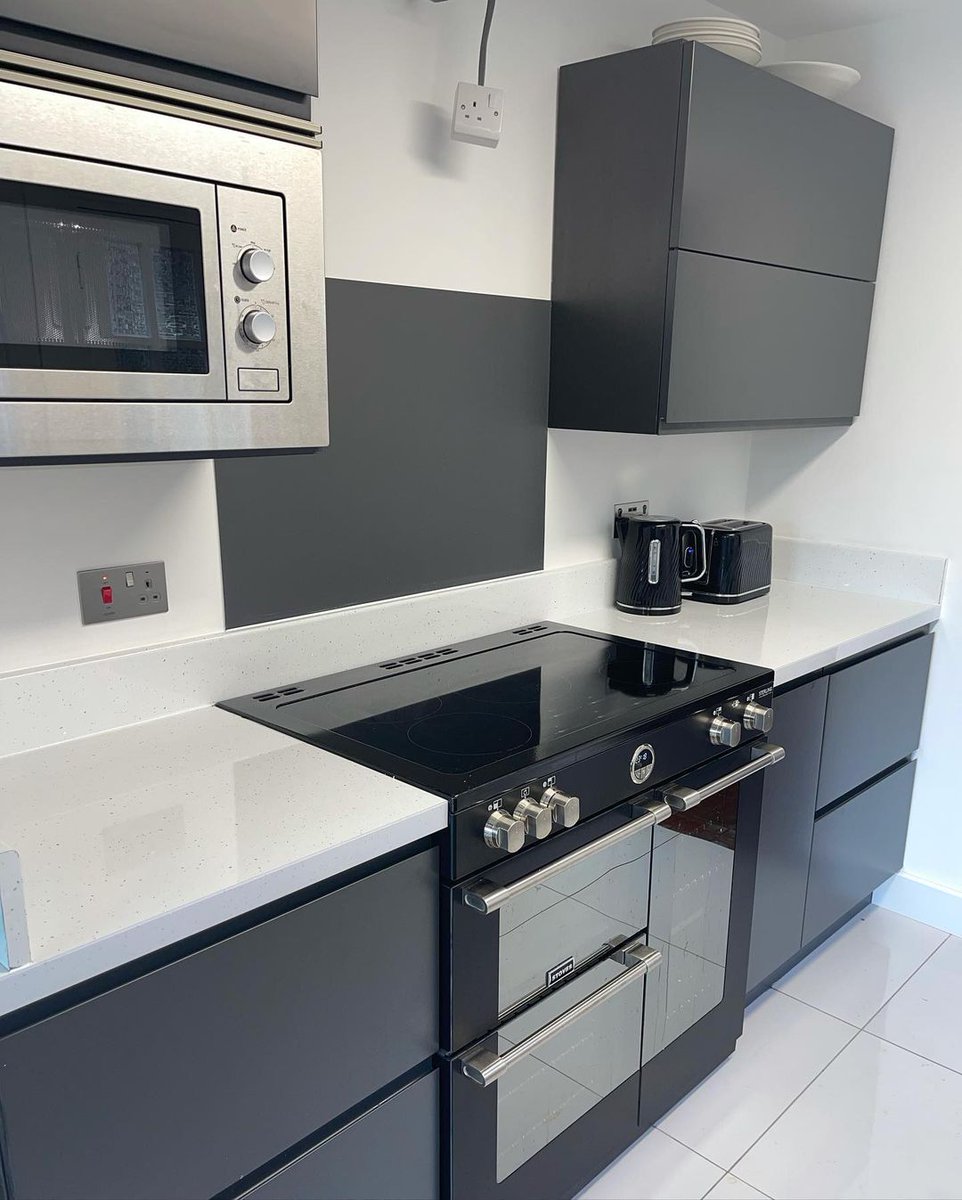 Worktop Express tweet media