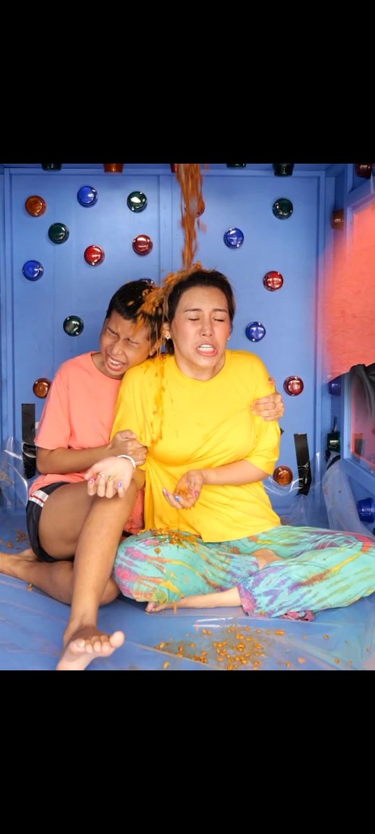 poonpattanasap's tweet photo. @PvyxgZwiVX66JVV นมใหญ่จังน่าโดนเย็ด https://t.co/ZRFulDfUi3