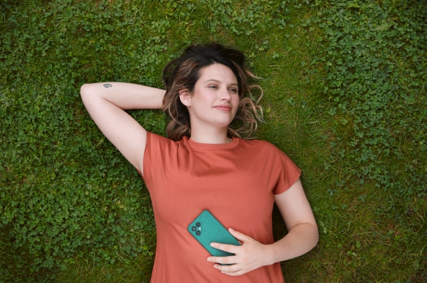 Sumillion's tweet photo. This phone also provides a living wage for factory workers, putting social responsibility at the heart of the Fairphone.  Made using fair and recycled materials and modular design
Read more: https://t.co/sac68xQRaZ 
@Sumillion Limited  0333 0111 897
#MobileDevice #MobileWorker https://t.co/6vSSn0SYfK