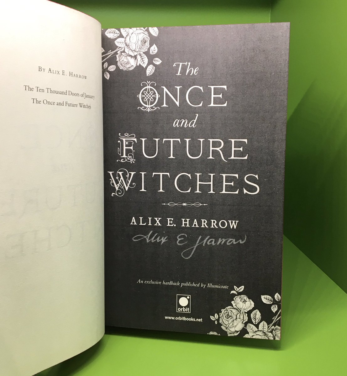 Ok fantasy fans, I happen to have a beautiful signed hardback of The Once and Future Witches (with sprayed edges!) going spare. Who wants it? 
RT if you do and I’ll pick a lucky winner at this time tomorrow.
