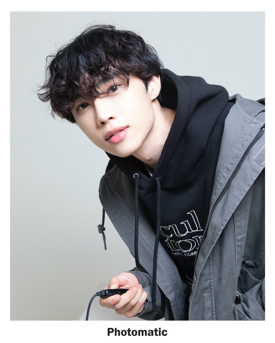 TheBoyzFrance's tweet photo. #SUNWOO | 051021 — TWITTER  (1/2)

Des photos de Sunwoo ont été postées par Photomatic. 

Cr. @photomatic_real
Oph | THE BOYZ France
#더보이즈 @WE_THE_BOYZ https://t.co/eDKgQIWXwh