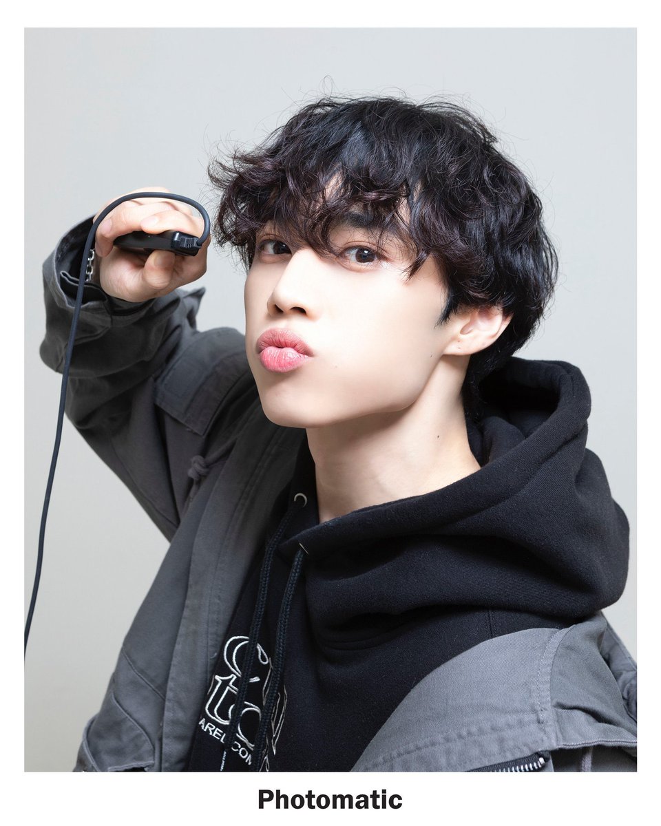 TheBoyzFrance's tweet photo. #SUNWOO | 051021 — TWITTER  (1/2)

Des photos de Sunwoo ont été postées par Photomatic. 

Cr. @photomatic_real
Oph | THE BOYZ France
#더보이즈 @WE_THE_BOYZ https://t.co/eDKgQIWXwh