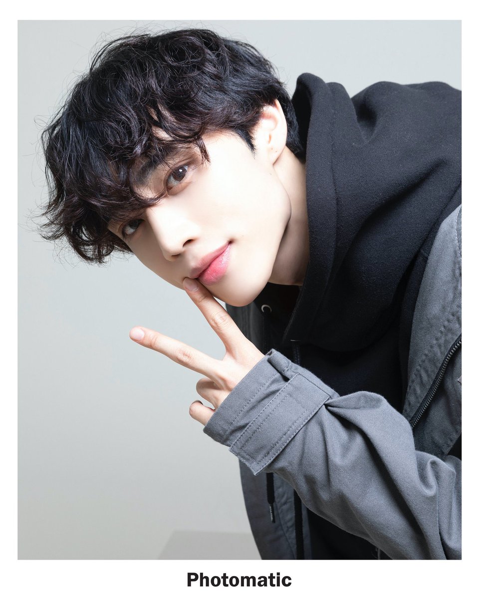 TheBoyzFrance's tweet photo. #SUNWOO | 051021 — TWITTER  (1/2)

Des photos de Sunwoo ont été postées par Photomatic. 

Cr. @photomatic_real
Oph | THE BOYZ France
#더보이즈 @WE_THE_BOYZ https://t.co/eDKgQIWXwh