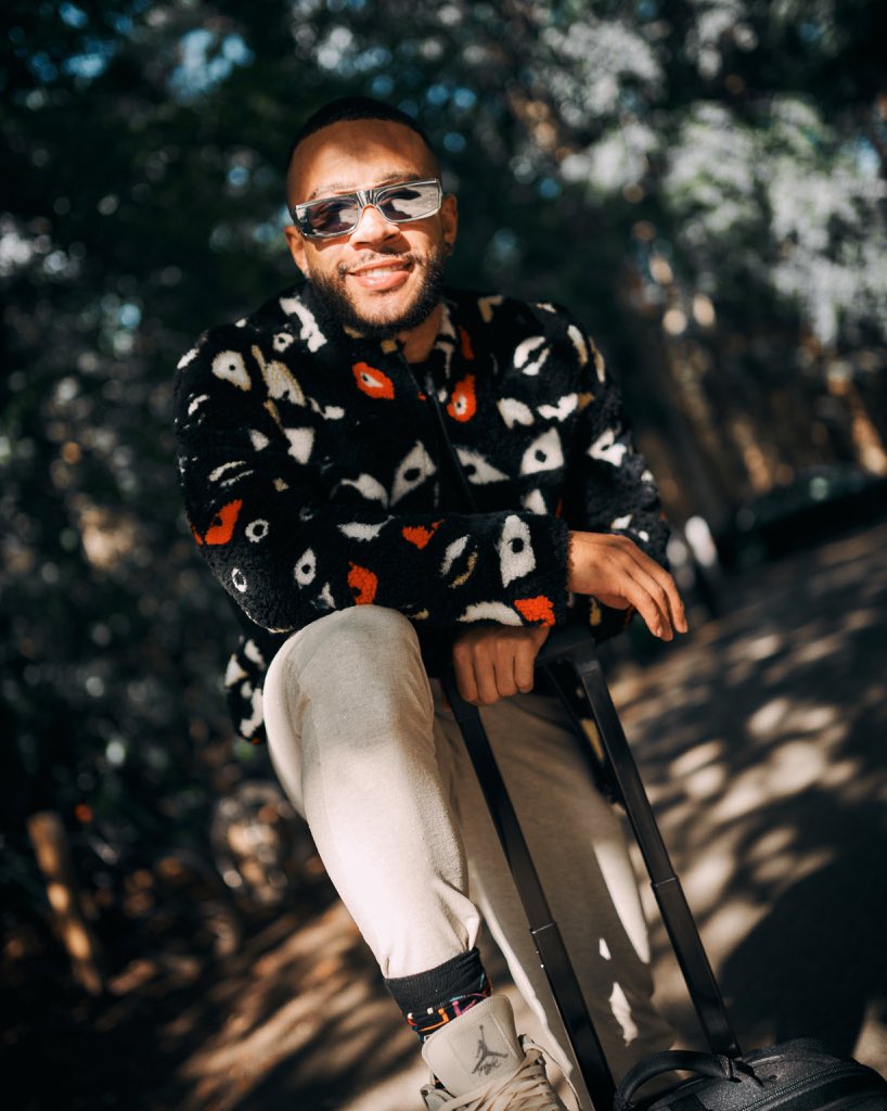 Football Tweet ⚽ on X: Memphis Depay with the drip