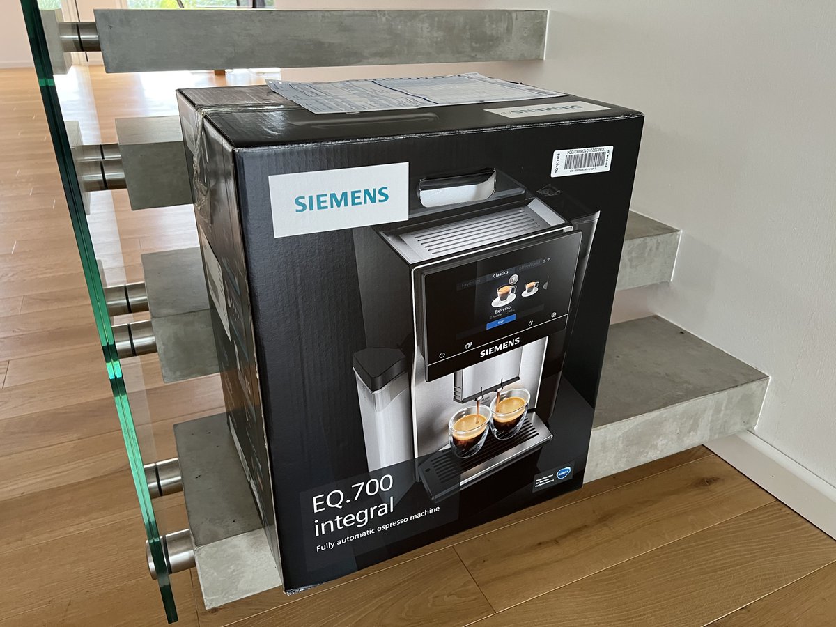 frankfeil's tweet photo. Oh, hi @SiemensHomeDE #EQ700 👋 https://t.co/BGFcRWvjdo