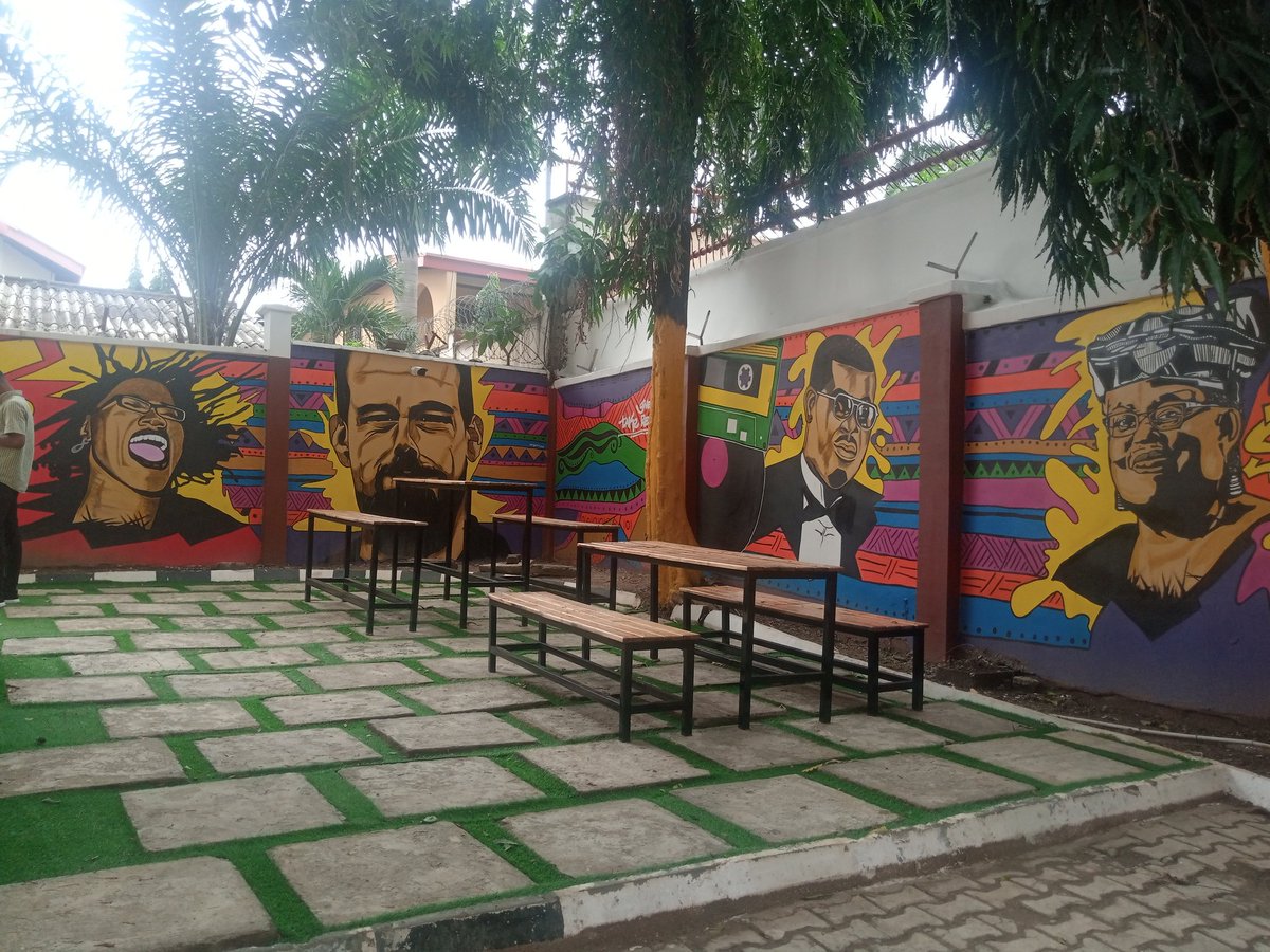 9jARTitude's tweet photo. Always delighted to create for @theventurespark as her team members and co-workers are cool, inspiring, intelligent and fun to be with.

@iamtobioke is on 🎨🔥
Our favorite spot is @jack

Big shout out to @kola_aina

#9jartitude #graffiti #asa #jackdorsey #donjazzy #madamngozi https://t.co/Enjz9otgLY
