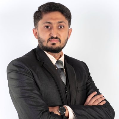 aliirsha's tweet photo. #NewProfilePic #be_informed we rise lifting others 🏋️‍♂️ https://t.co/g2uNneTaOl