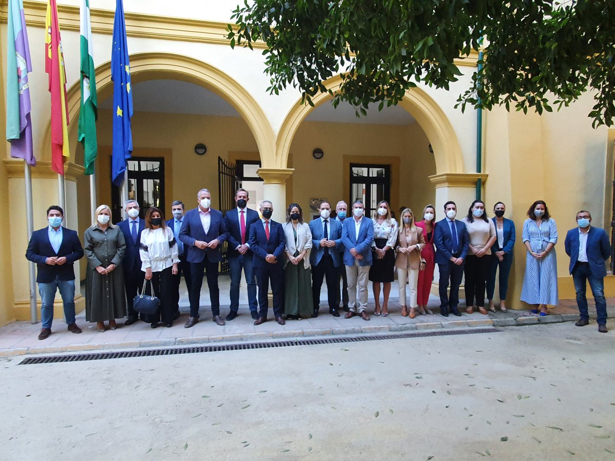 El Campo de Gibraltar trabaja para convertirse en Destino Turístico Inteligente de la mano de <a href="/SEGITTUR/">SEGITTUR</a>.

El secretario de Estado de Turismo, Fernando Valdés, ha visitado Algeciras para presentar a la Mancomunidad el diagnóstico y plan de acción propuesto.