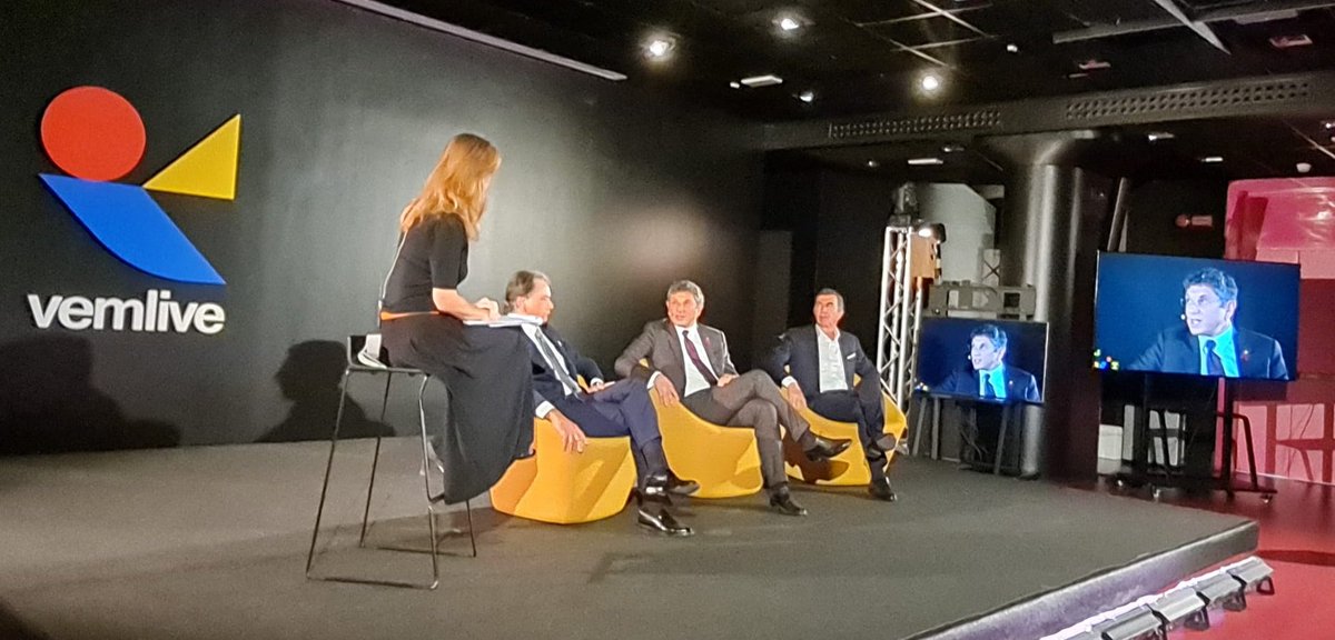 vemsistemi's tweet photo. Il Rettore dell'Università di Bologna #Ubertini ci parla a #Vemlive della nuova Laurea Professionalizzante su tecnologie dei sistemi informativi di cui VEM è partner https://t.co/pZMEeNMuSm