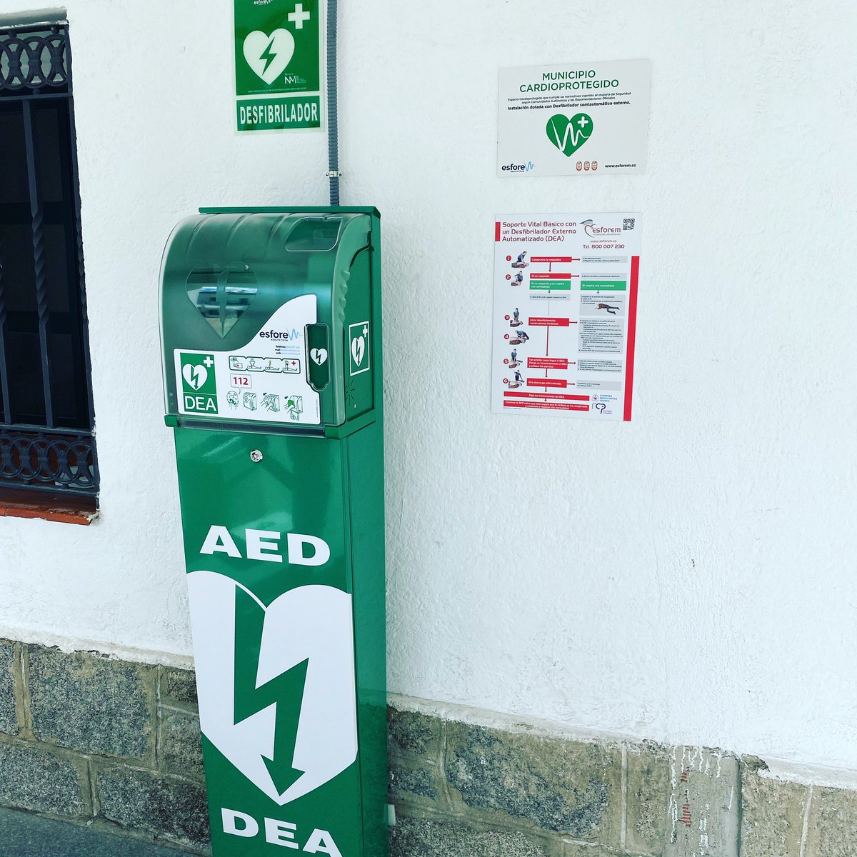 El <a href="/AytoVvaPardillo/">Ayto. Villanueva del Pardillo</a> es municipio Cardioprotegido con la instalación de 21 nuevos <a href="/desfibriladores/">DESFIBRILADORES</a> semiautomáticos en distintos centros municipales, vehículos de #PoliciaLocal , además crean puntos de acceso público en calles del municipio